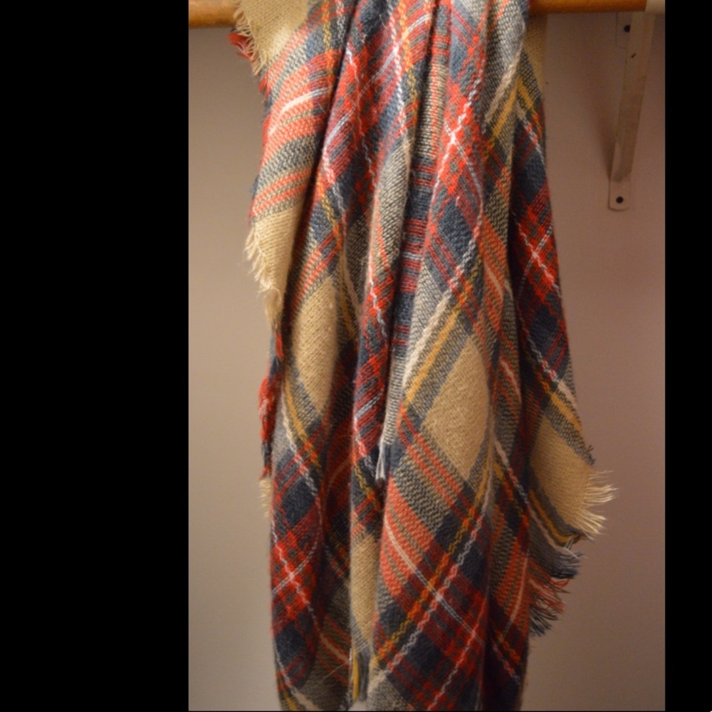 Pattern scarf